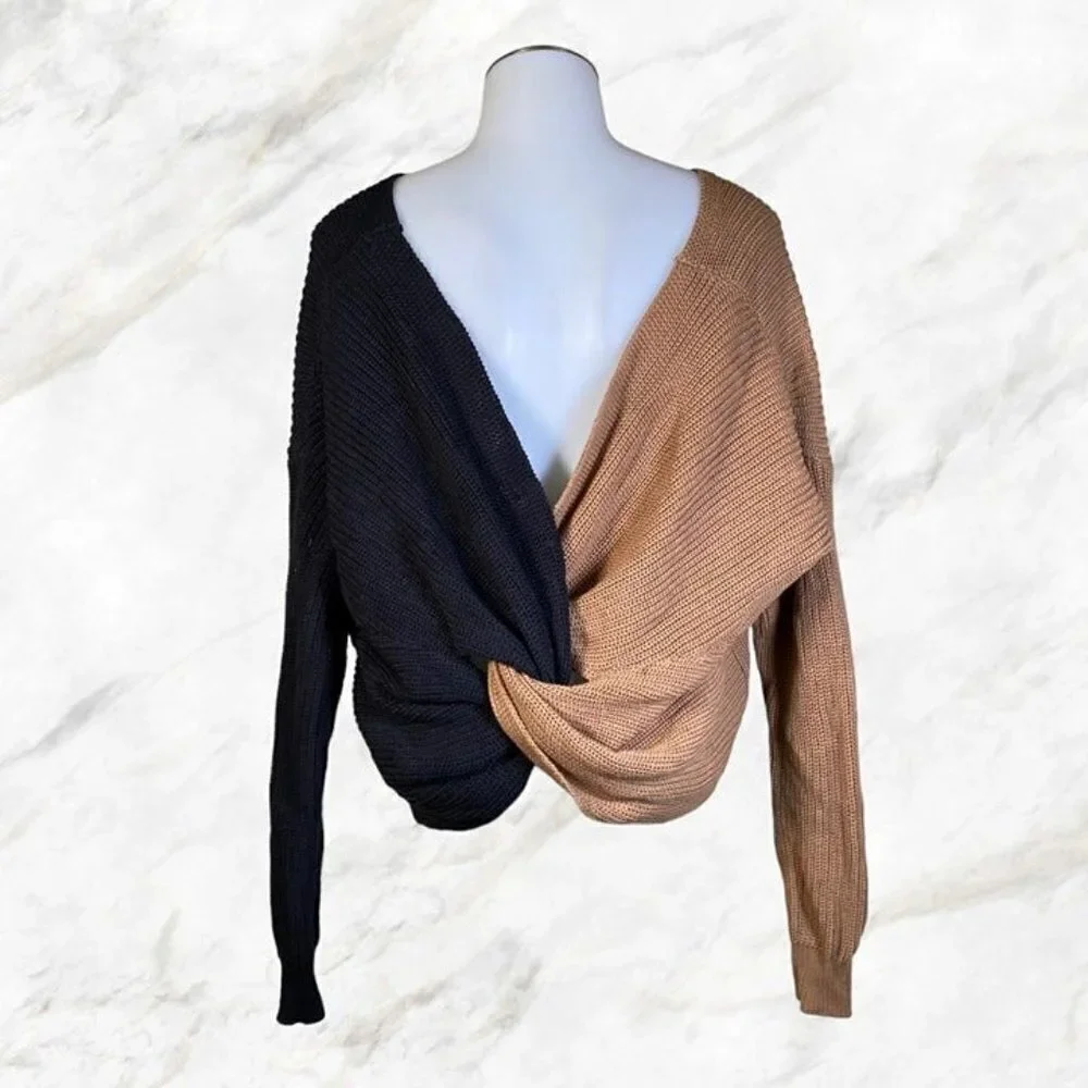 Superdown Trish Knot Sweater - Brown & Black